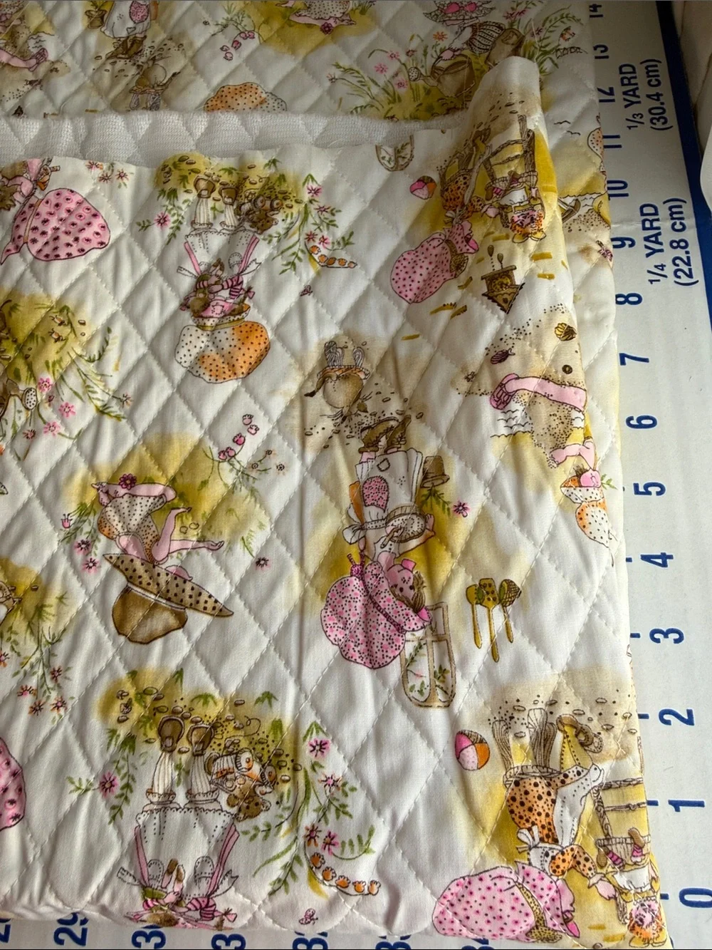 Vintage 1970s Quilted Fabric J Manes Bonnet Girl Prairie Novelty Print 2.25 Yds